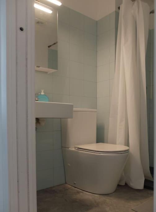 Design Apartment Near City Center, Cool Popular Neighborhood Sevilha Exterior foto